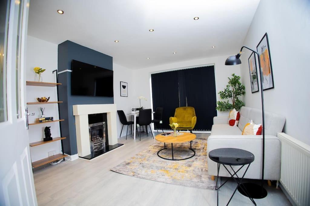 Isinmi Home - Close To Mcr City Manchester Esterno foto