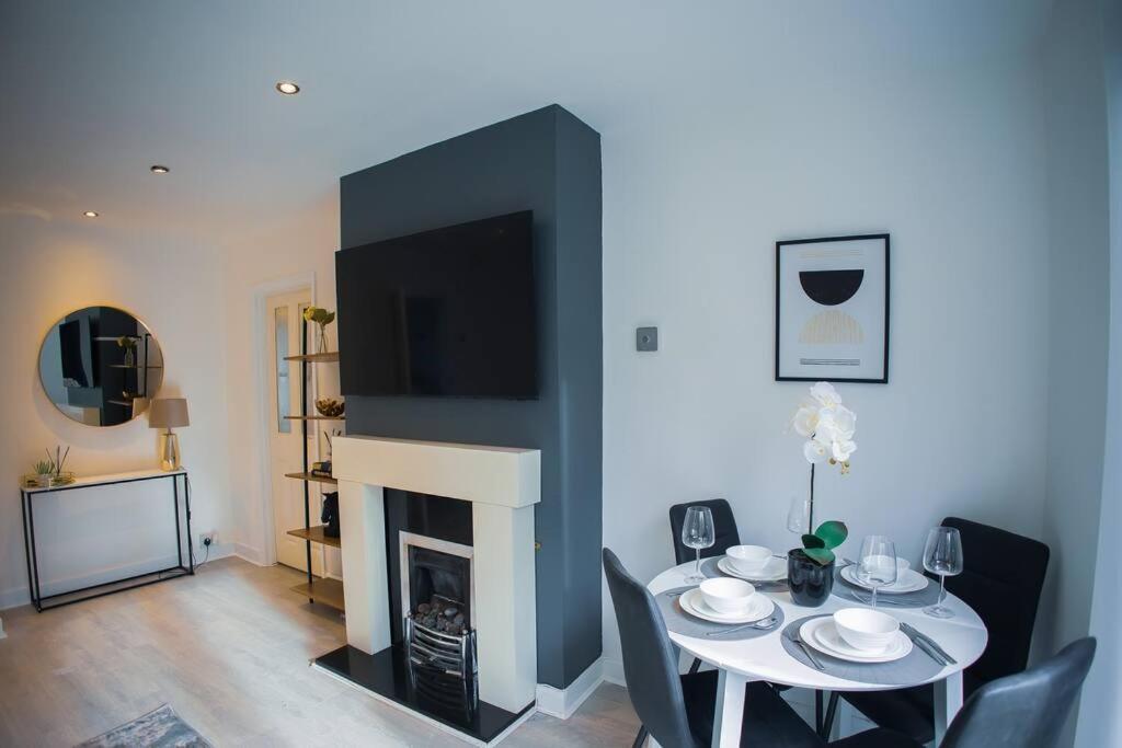 Isinmi Home - Close To Mcr City Manchester Esterno foto