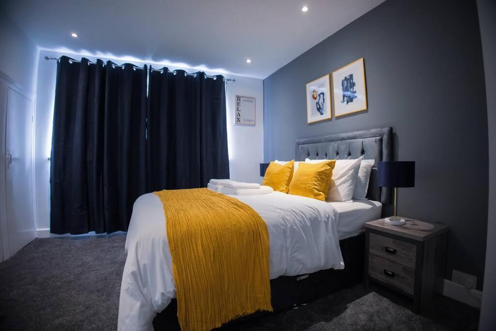 Isinmi Home - Close To Mcr City Manchester Esterno foto